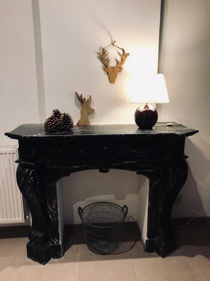 Gite Le Cerf Pantin Saint-Hubert Exterior foto